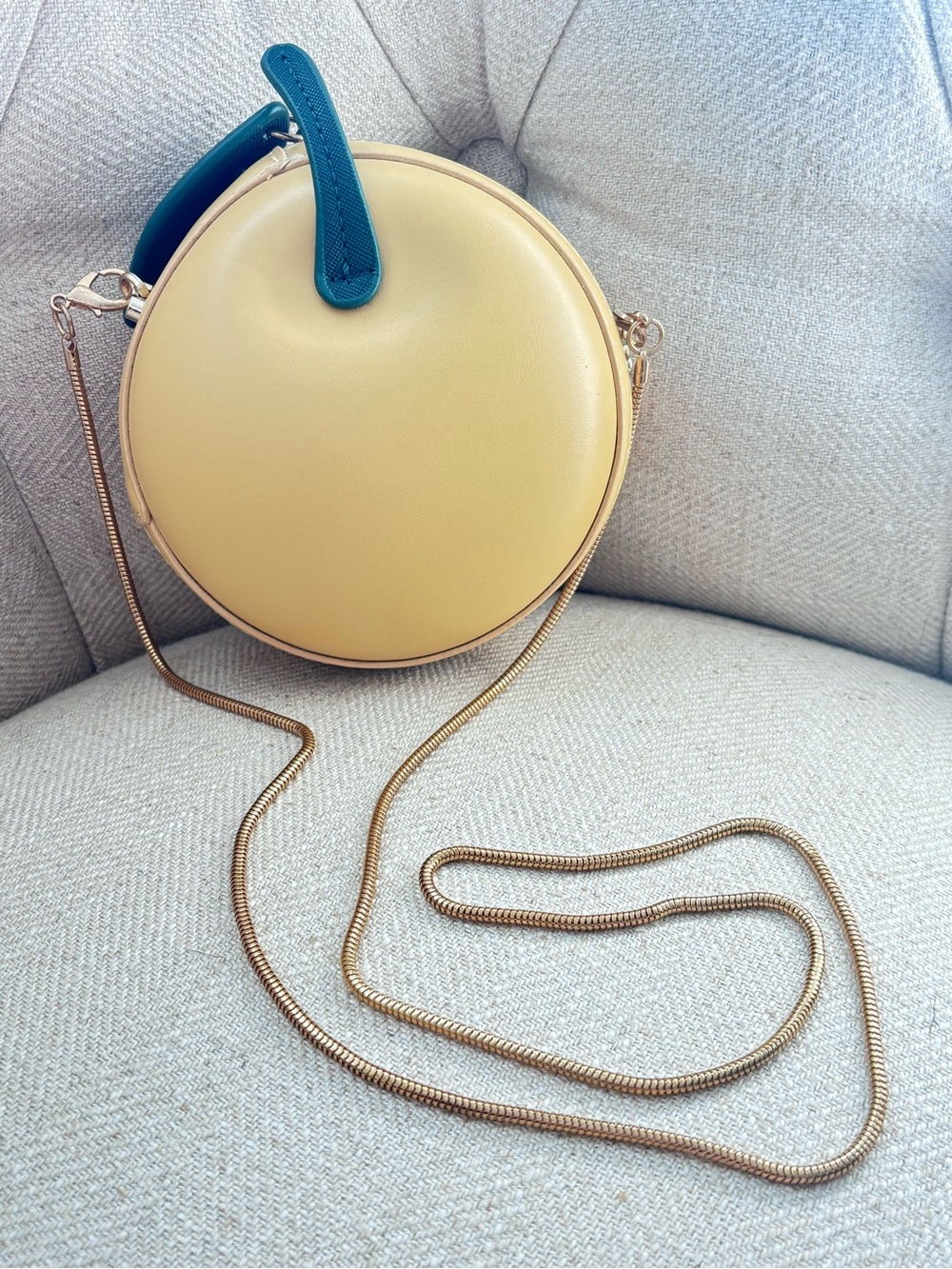Apple Crossbody/Clutch Purse - Picture 3 of 6